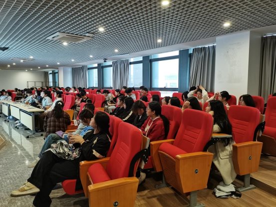 f824fe6f28a74f885cfaa93988aff2d